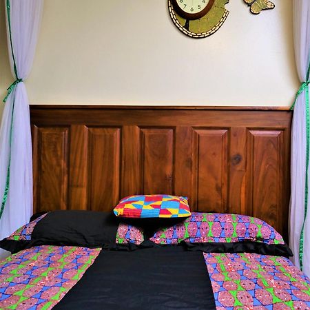 Lake Victoria Country Home Энтеббе Экстерьер фото